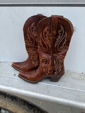 Ariat Leather Cowboy Boots women’s